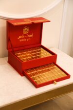 THE DELUXE - Image 6